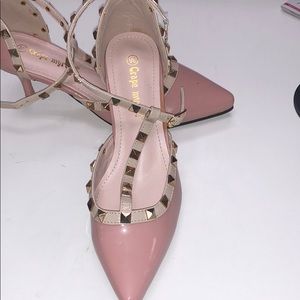 Crape heels